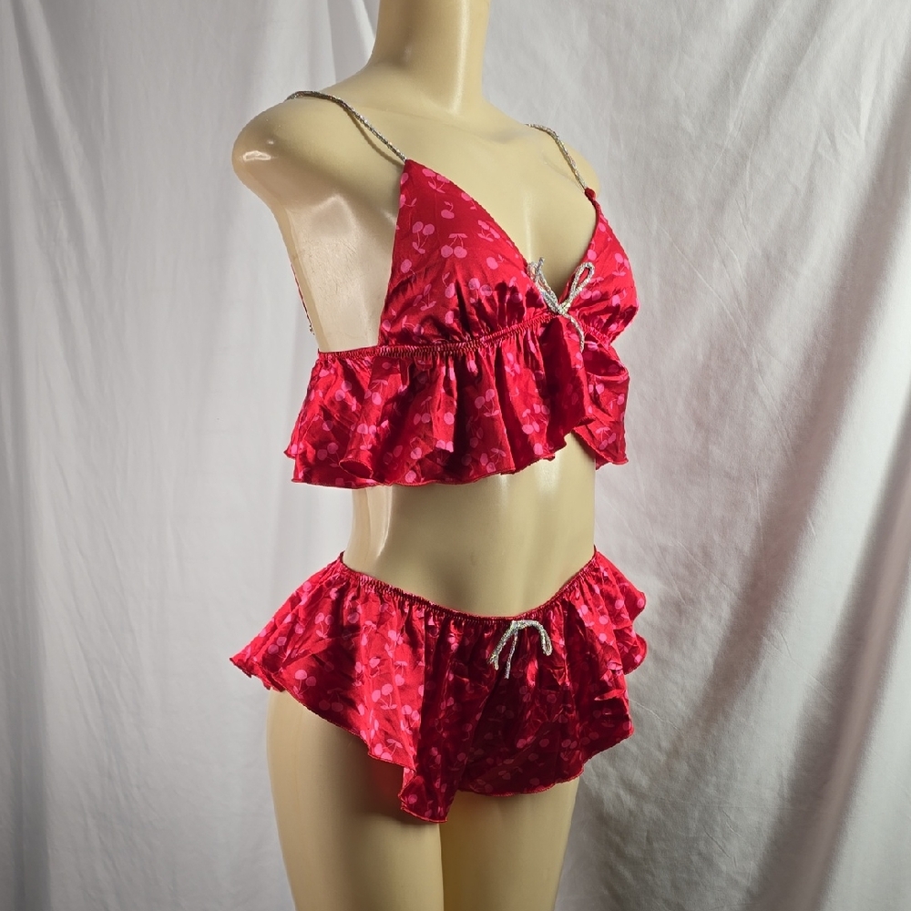 Streetwear Society Cherry Red Polka Dot Set